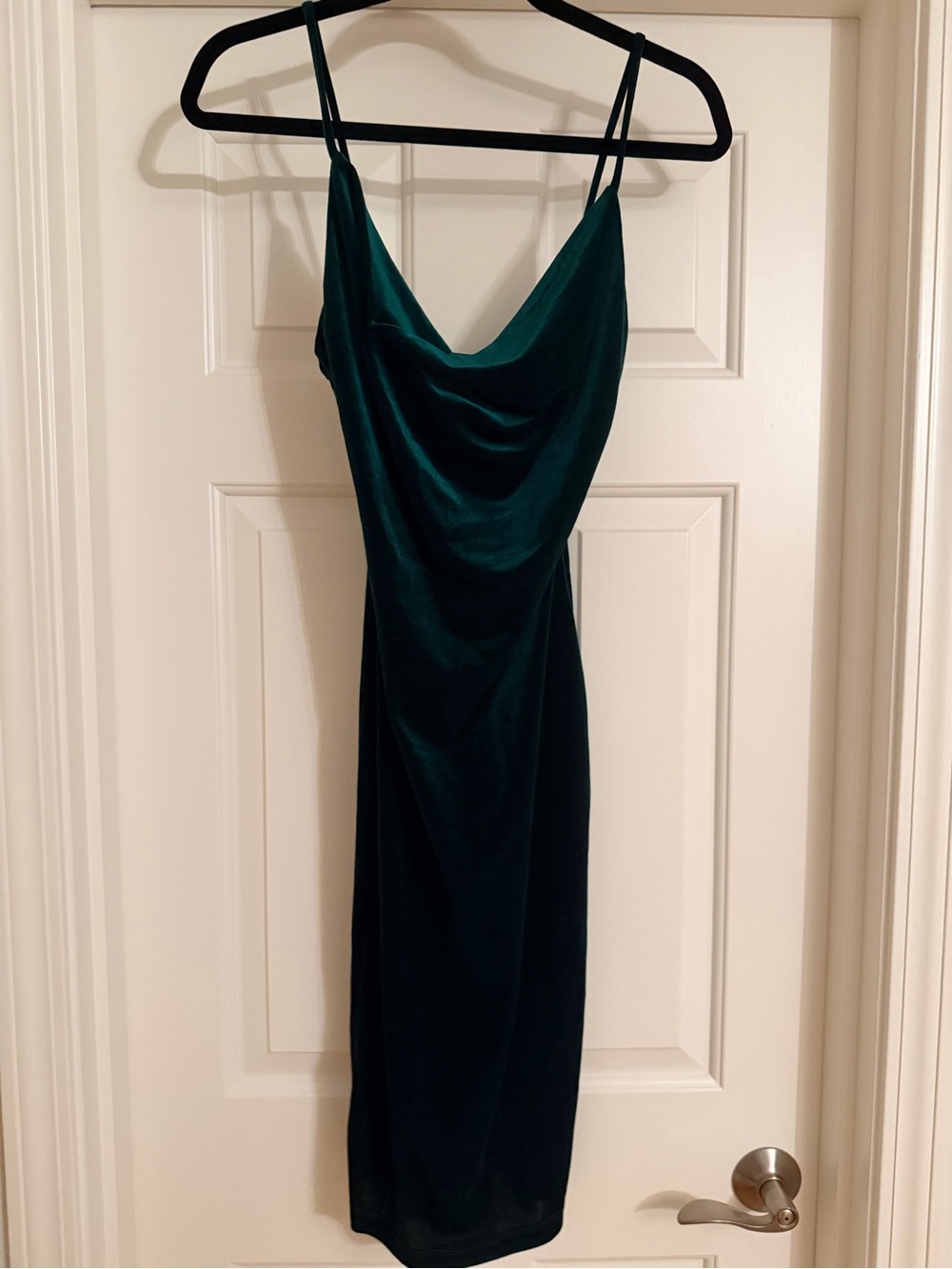 Lulu's Emerald Green Velvet Cowl Midi Dress